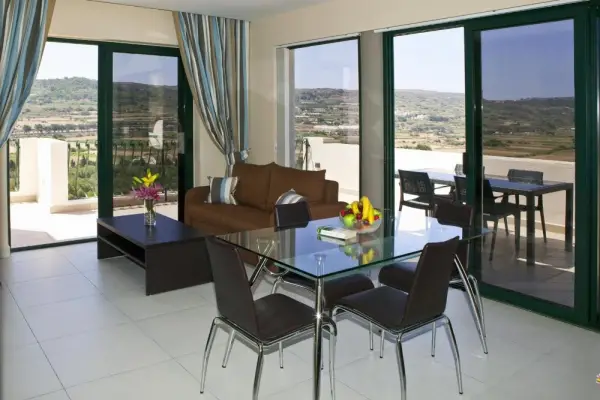 Xemxija Bay Hotel 4