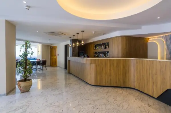 Xemxija Bay Hotel 5